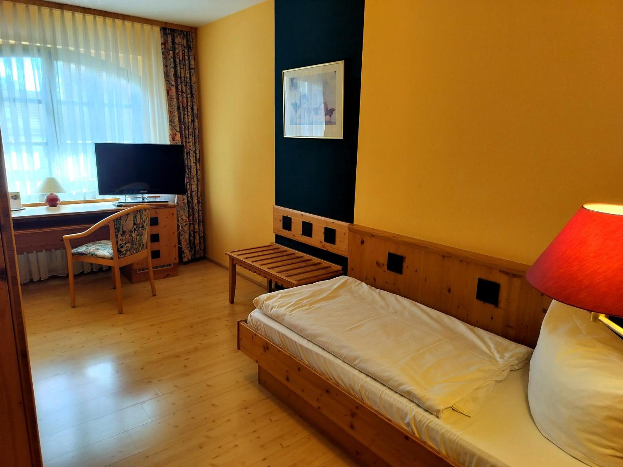 Hotel Hirsch Rothenberg Extérieur photo